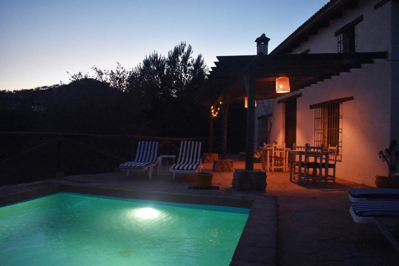 Casa Kisi Cottage, Rural Boutique Bed & Breakfast Colmenar Kültér fotó