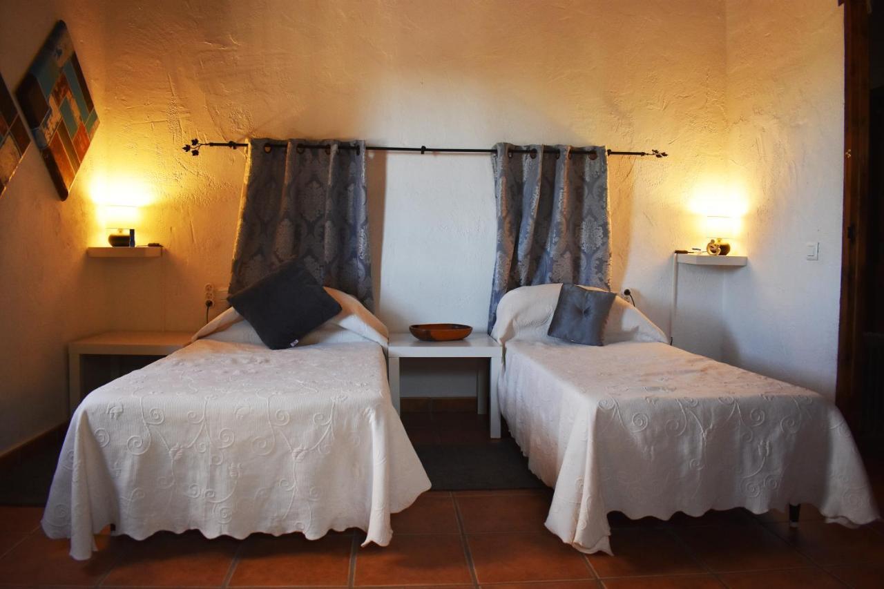 Casa Kisi Cottage, Rural Boutique Bed & Breakfast Colmenar Kültér fotó